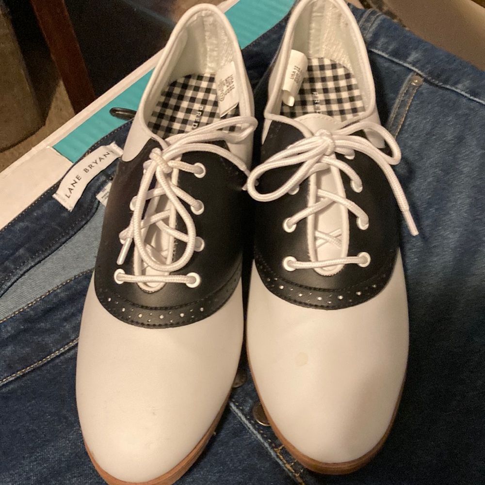 Cute classic shoes!